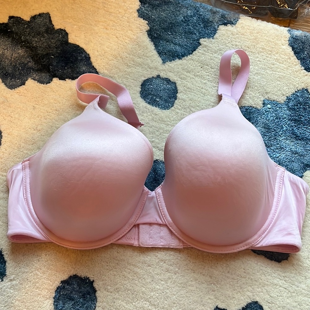 B.temptd bra 38DD